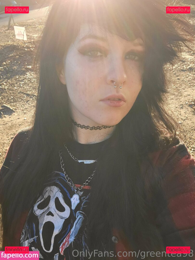 greentea1998 / greentea98 Onlyfans Photo Gallery 
