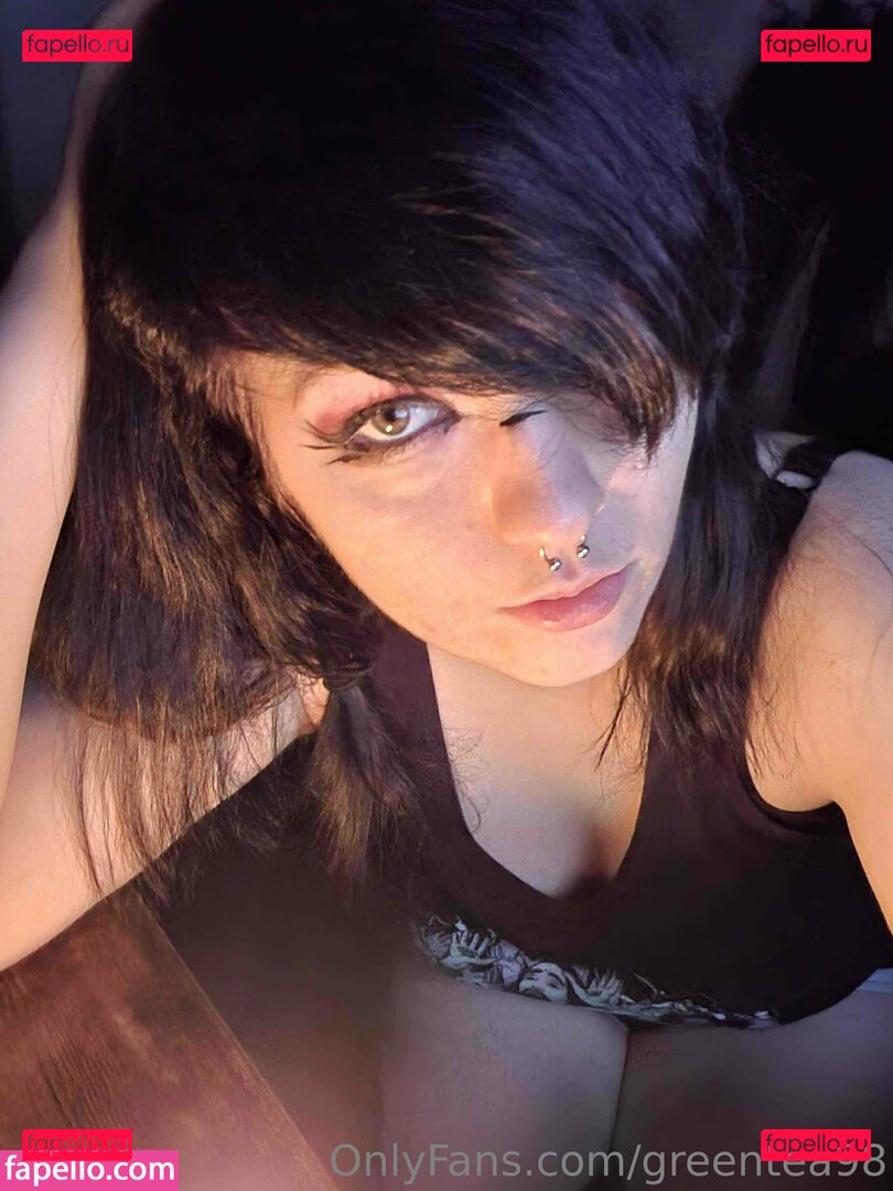 greentea1998 / greentea98 Onlyfans Photo Gallery 
