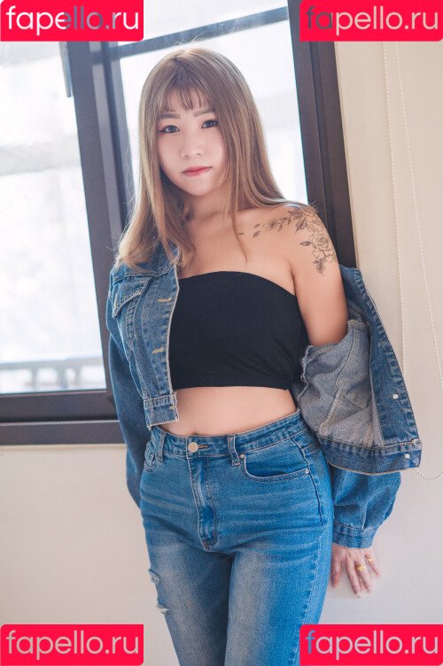 emmawu Onlyfans Photo Gallery 