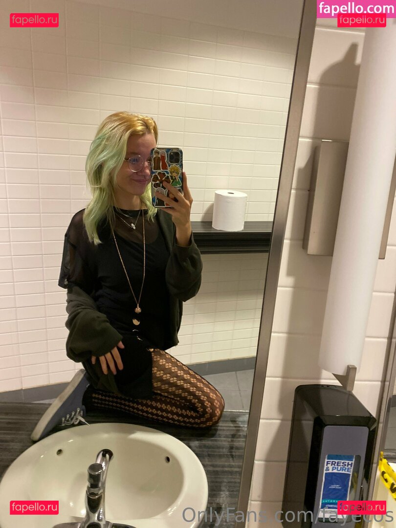 hentaifaye / missfayfaye Onlyfans Photo Gallery 