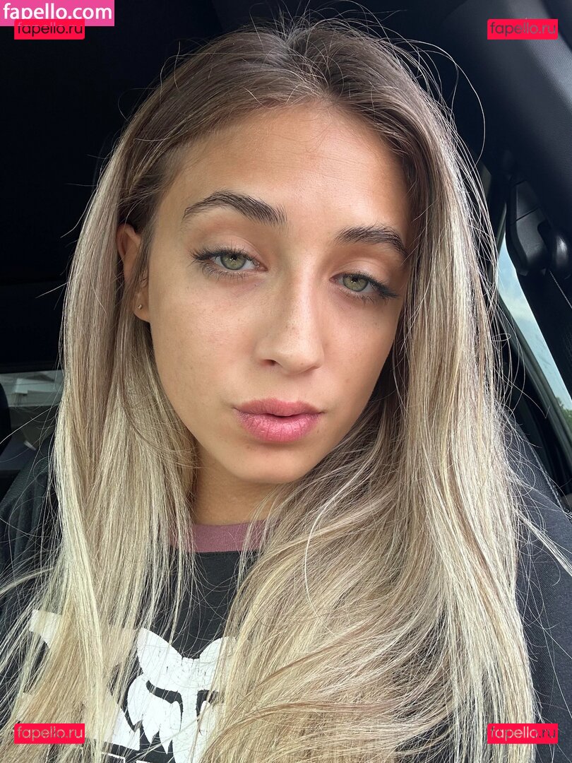 YellowMinimum6204 / anna.wildee / annawilde_ / ittybittytitties69 Onlyfans Photo Gallery 