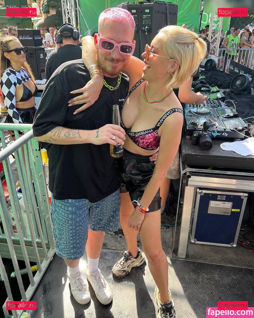 Verena Kerth / verenakerth Onlyfans Photo Gallery 