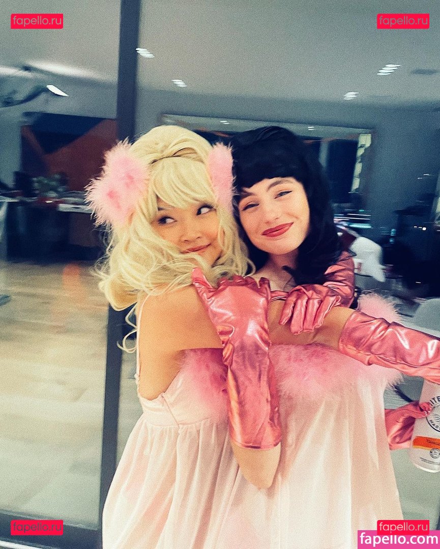 Lana Condor / lanacondor Onlyfans Photo Gallery 