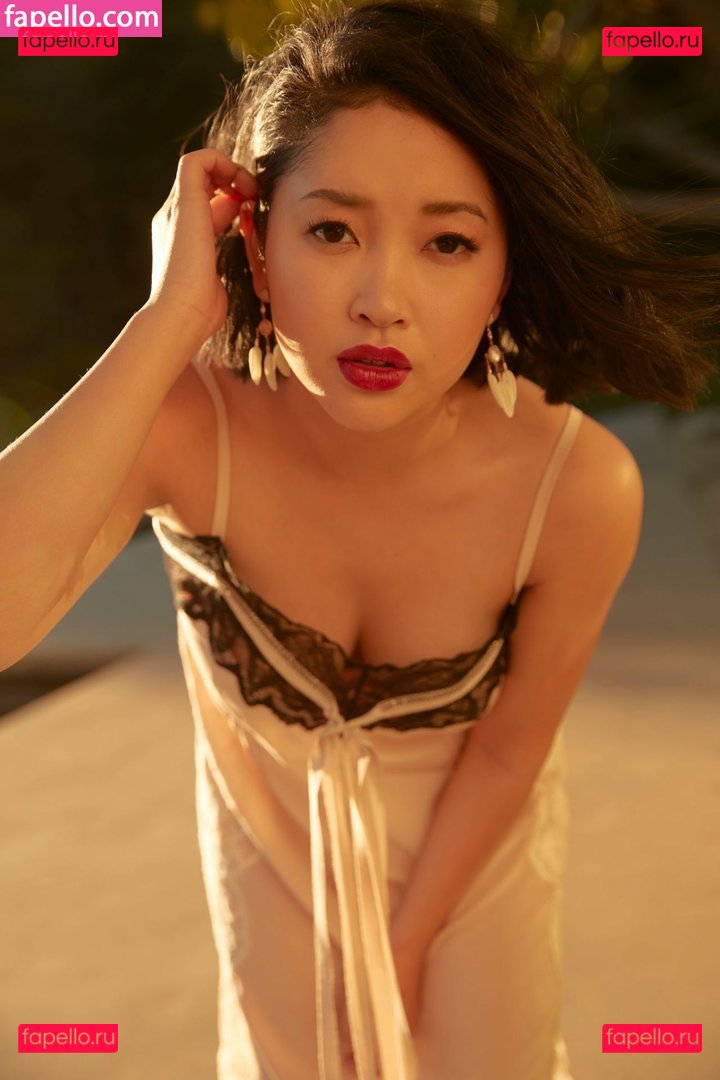 Lana Condor / lanacondor Onlyfans Photo Gallery 