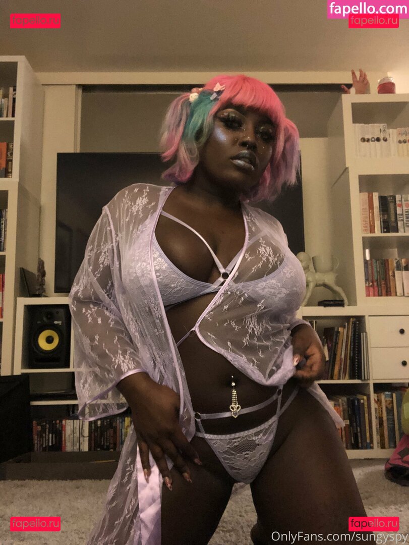 sungypsy Onlyfans Photo Gallery 