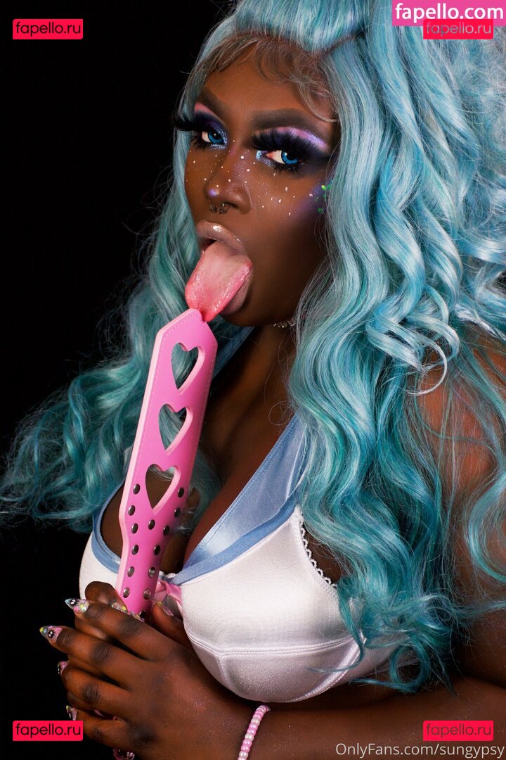 sungypsy Onlyfans Photo Gallery 