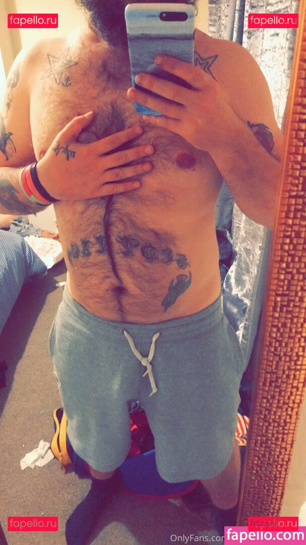 basedandbearded / piperandbearded Onlyfans Photo Gallery 