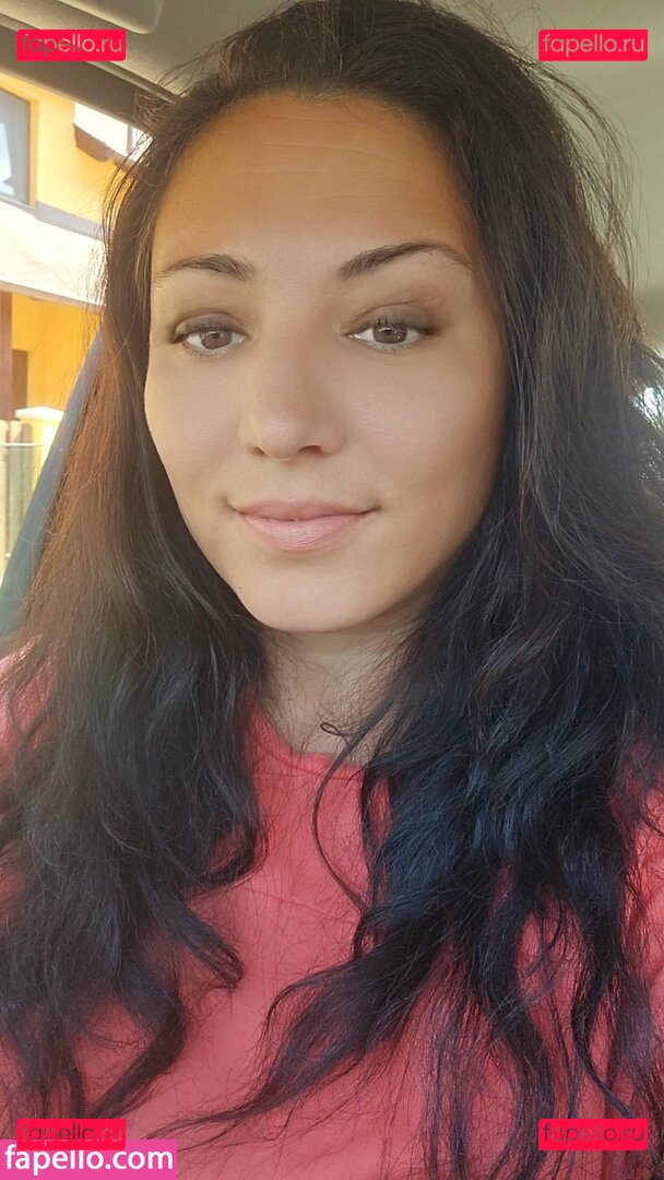 FoxyKara / foxykiraa Onlyfans Photo Gallery 