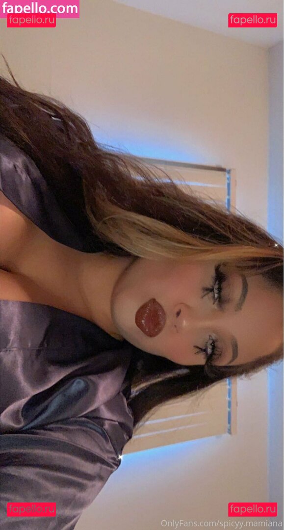 karinakayda / spicyy.mamiana Onlyfans Photo Gallery 