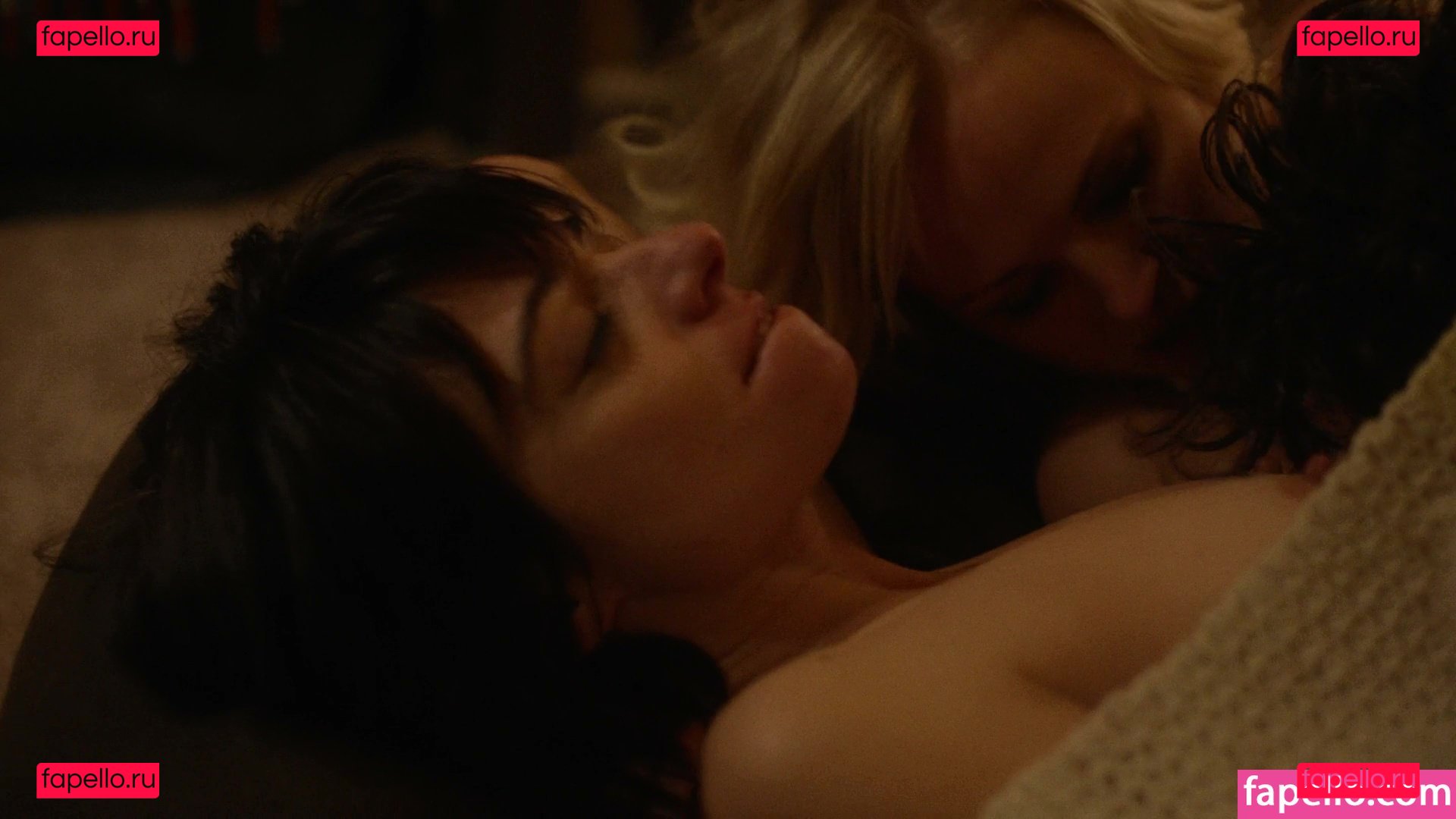 Kate Micucci / https: / katemicucci Onlyfans Photo Gallery 