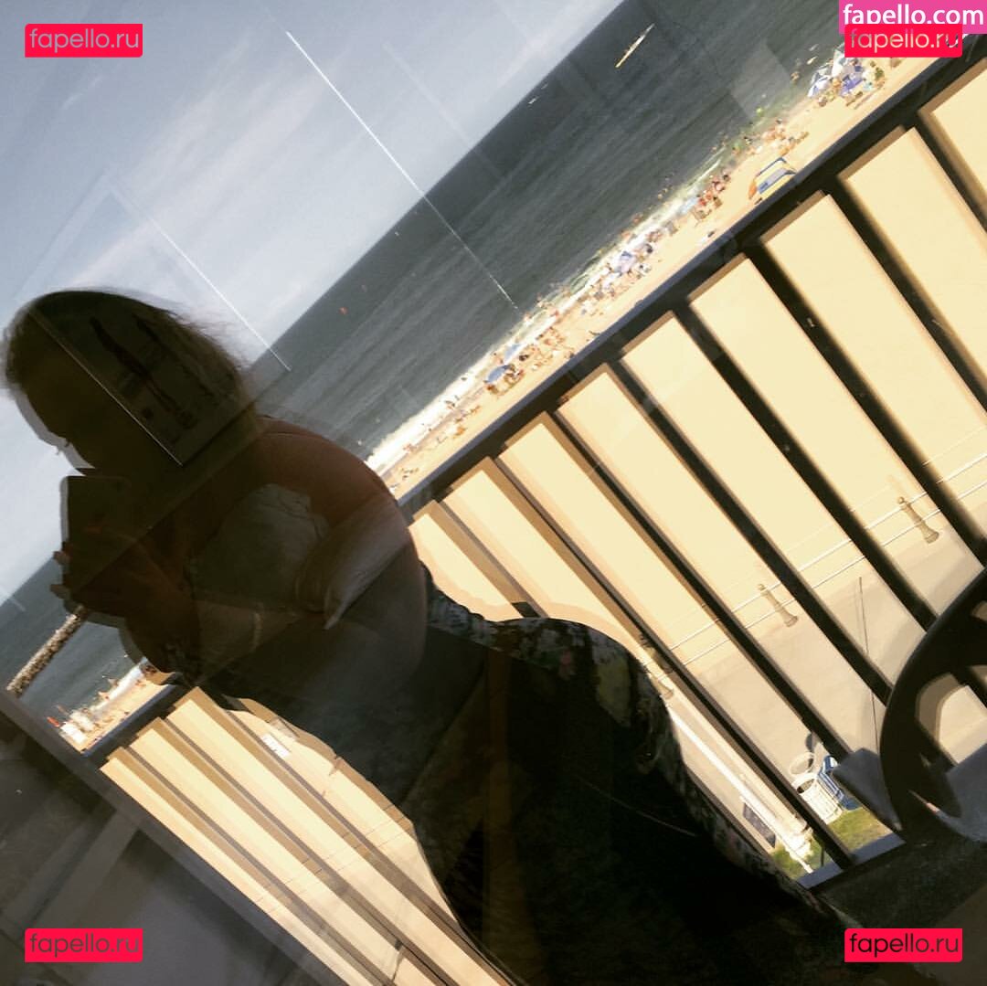 Ivoryyyyy / ivorysoles Onlyfans Photo Gallery 