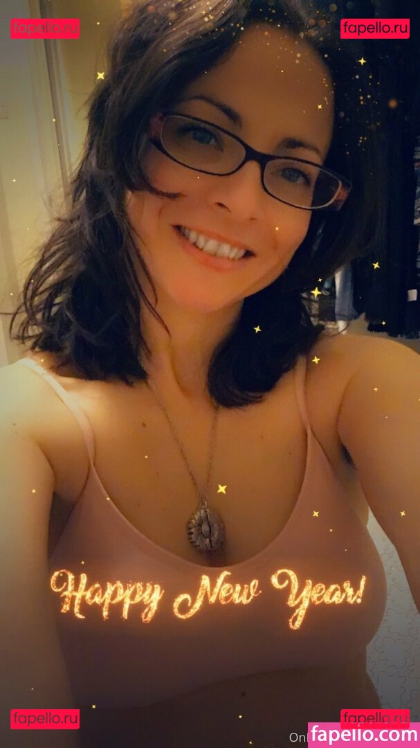 mindfulbeerose / mindfulwithrose Onlyfans Photo Gallery 