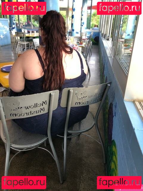 Marzipan / marzipanthefrenchie Onlyfans Photo Gallery 