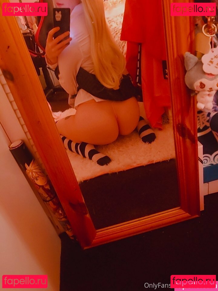 afox.chan / afoxiegirl Onlyfans Photo Gallery 