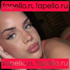 Helenaakln / HelenaklnStreamt / helenakln Onlyfans Photo Gallery 