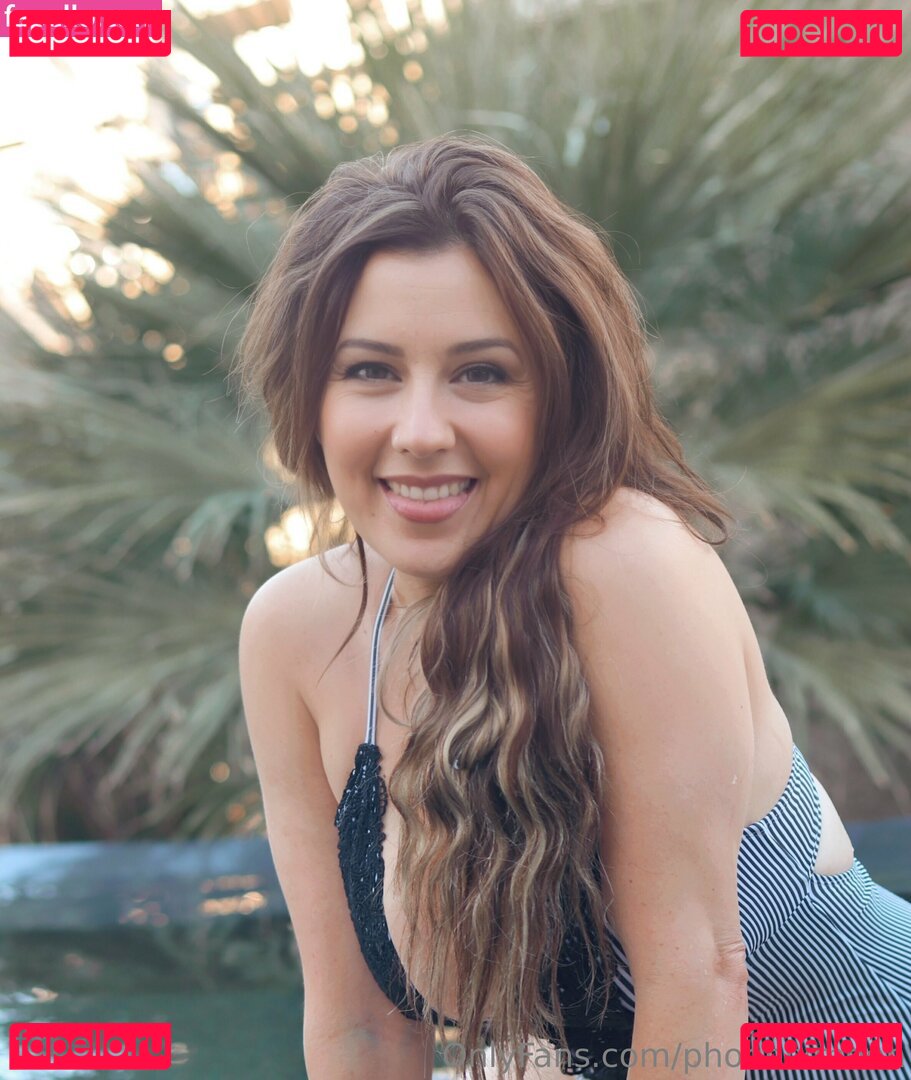 itsphoenixmoon / phoenixmoon Onlyfans Photo Gallery 