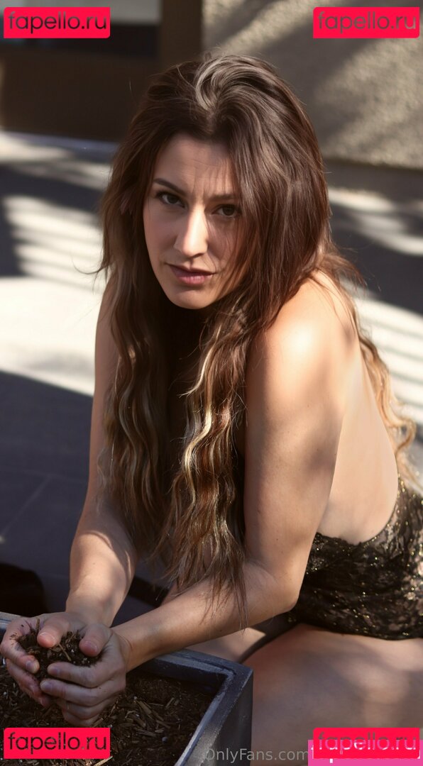 itsphoenixmoon / phoenixmoon Onlyfans Photo Gallery 