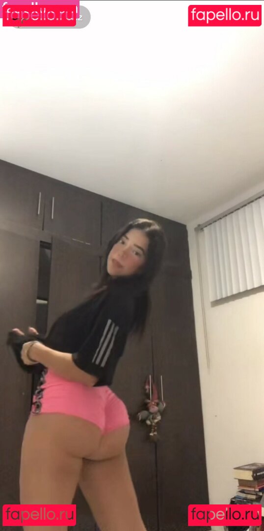 domevelezzz / domovelez Onlyfans Photo Gallery 