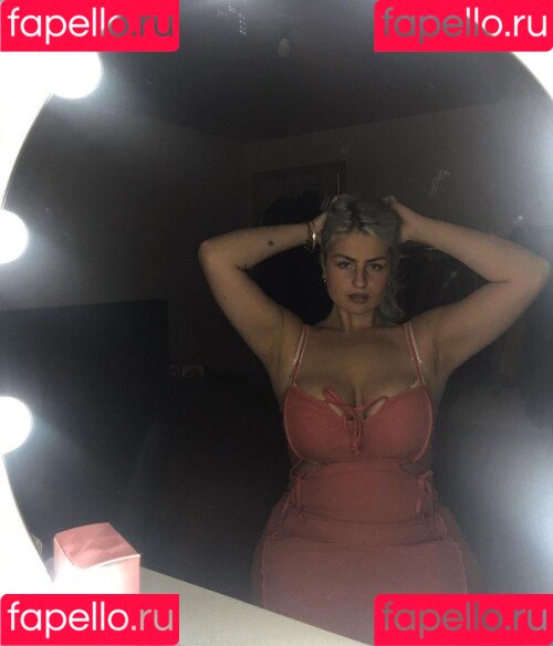 Schepenslaura / curvychubgirl Onlyfans Photo Gallery 