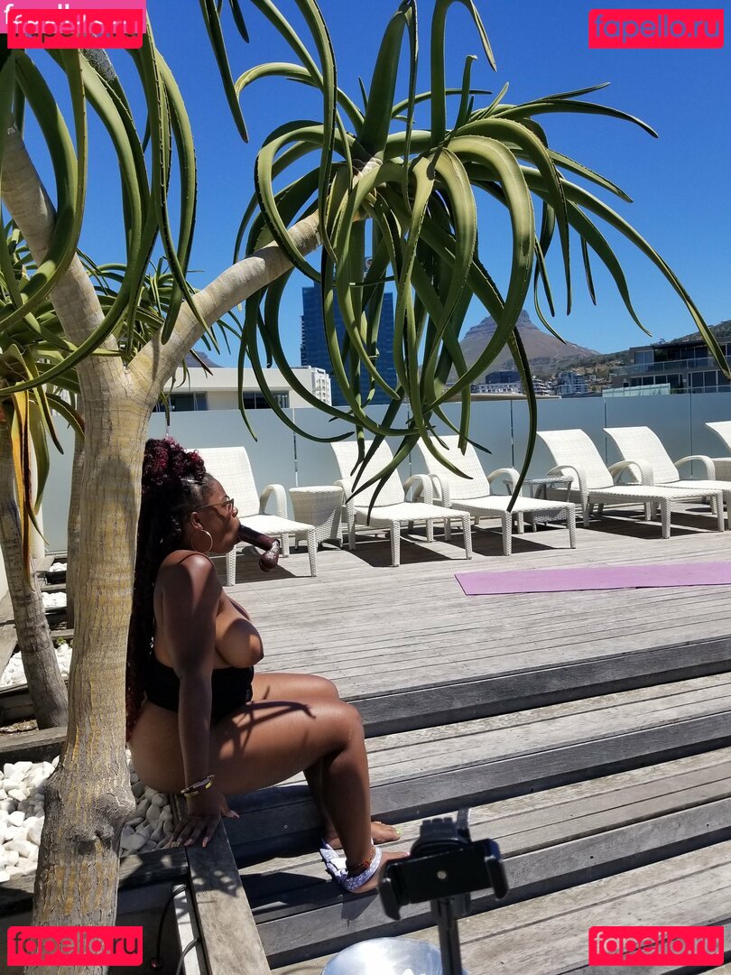 CGBallsDeep / CidneyGreen / cidneyg / https: Onlyfans Photo Gallery 