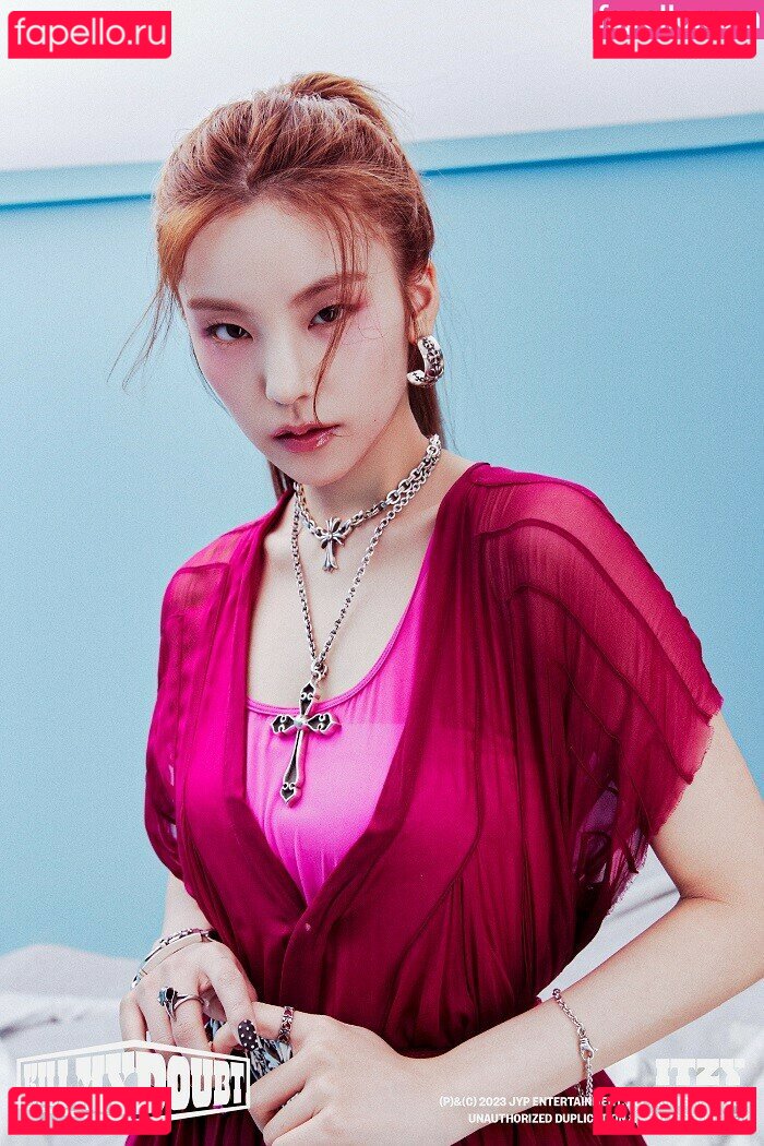 YEJI - ITZY (황예지) / yezyizhere Onlyfans Photo Gallery 