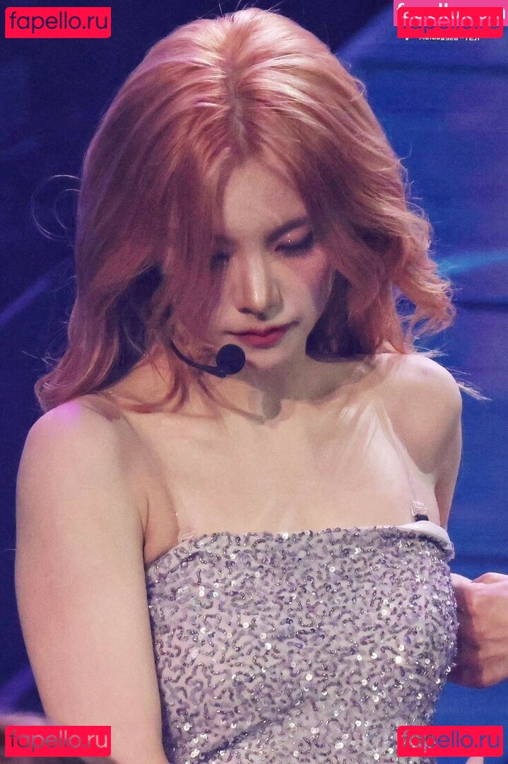 YEJI - ITZY (황예지) / yezyizhere Onlyfans Photo Gallery 