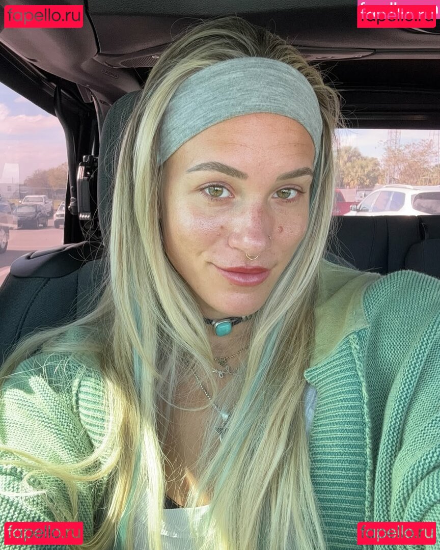 Sol Ruca / SolRucaWWE / sol.surfer / solrvca Onlyfans Photo Gallery 