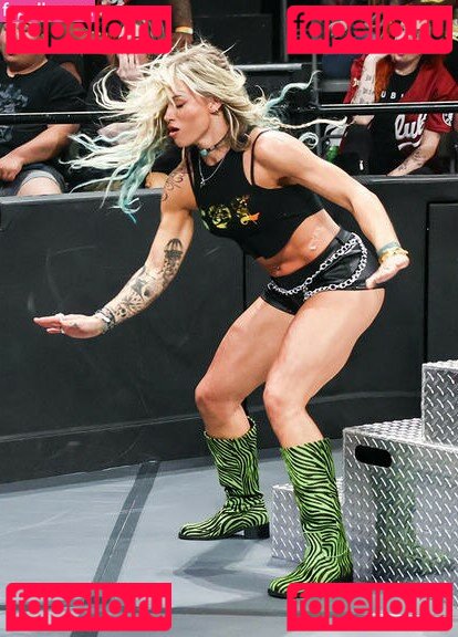 Sol Ruca / SolRucaWWE / sol.surfer / solrvca Onlyfans Photo Gallery 