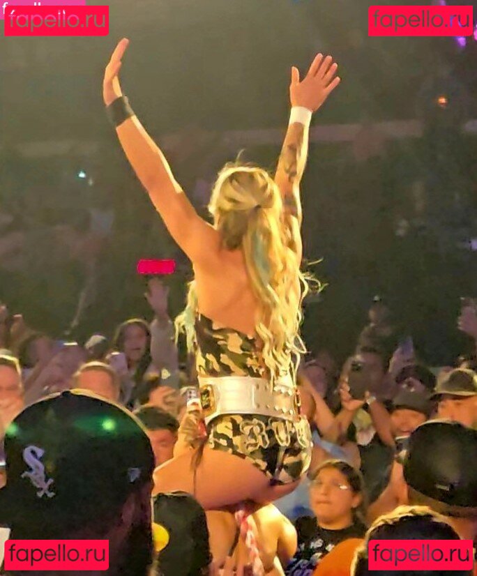 Sol Ruca / SolRucaWWE / sol.surfer / solrvca Onlyfans Photo Gallery 