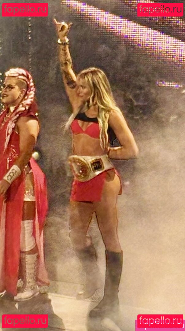 Sol Ruca / SolRucaWWE / sol.surfer / solrvca Onlyfans Photo Gallery 