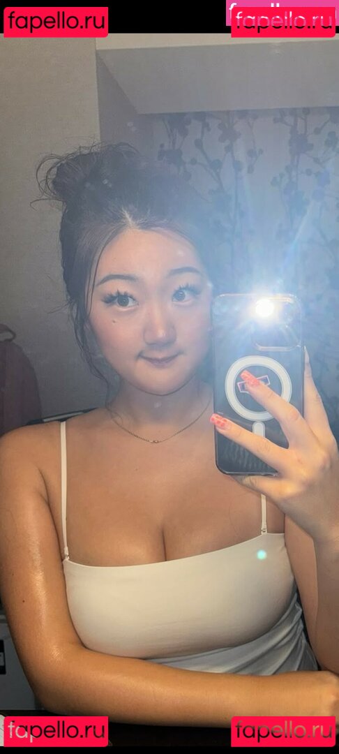 Yejener / abgyejener / ayeelenn Onlyfans Photo Gallery 