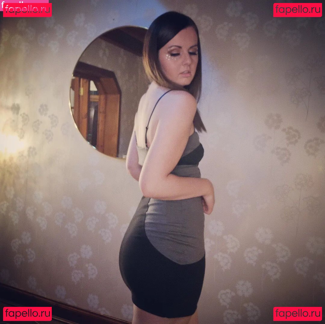 Suzy Lu / suzyluofficial Onlyfans Photo Gallery 