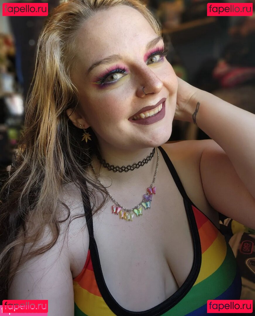 gabbigast / gabbigastthegreen Onlyfans Photo Gallery 