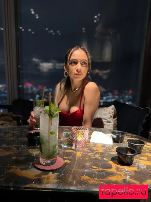 Lea Martinez / leamartinez612 / slayeas Onlyfans Photo Gallery 