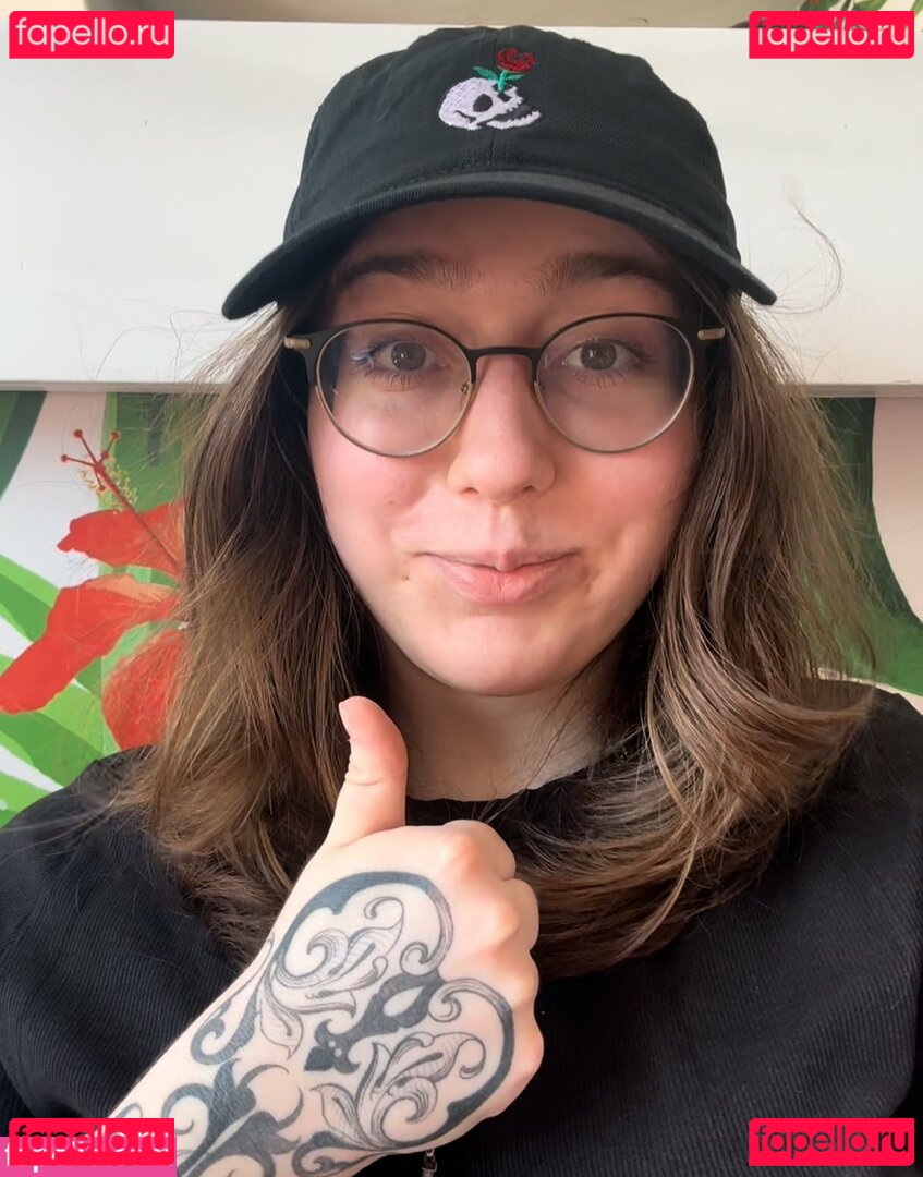 TallyWyte / goatedtranny Onlyfans Photo Gallery 