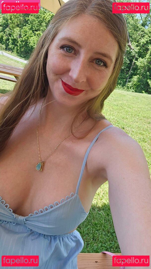 Megan Kaaldi / meganakaaldi Onlyfans Photo Gallery 