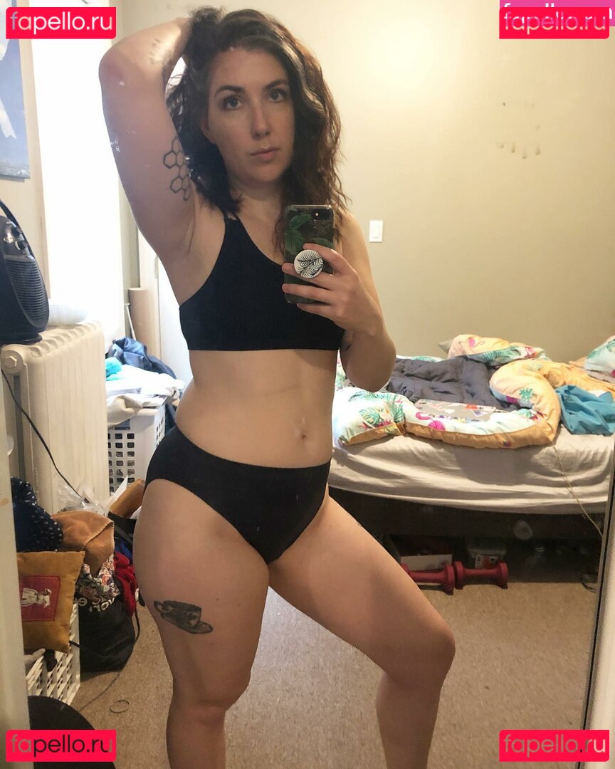 Viola Volta / violavolee / violavolta Onlyfans Photo Gallery 