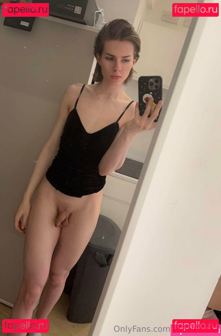 femboy_uk / femboyuk1 / https: Onlyfans Photo Gallery 