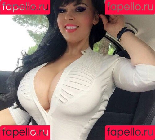 Anna Azerli / annaazerli Onlyfans Photo Gallery 