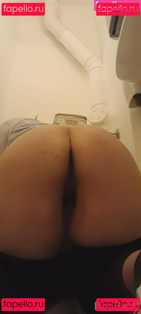 bisi_beth_ / bisibeth Onlyfans Photo Gallery 