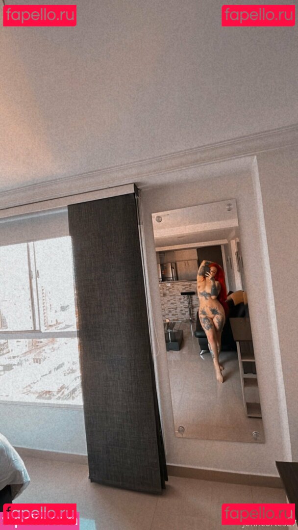 Jenncortes27 Onlyfans Photo Gallery 