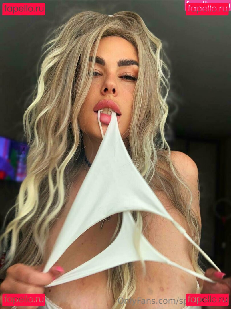 spicyaccountxo / spicylayaxo Onlyfans Photo Gallery 