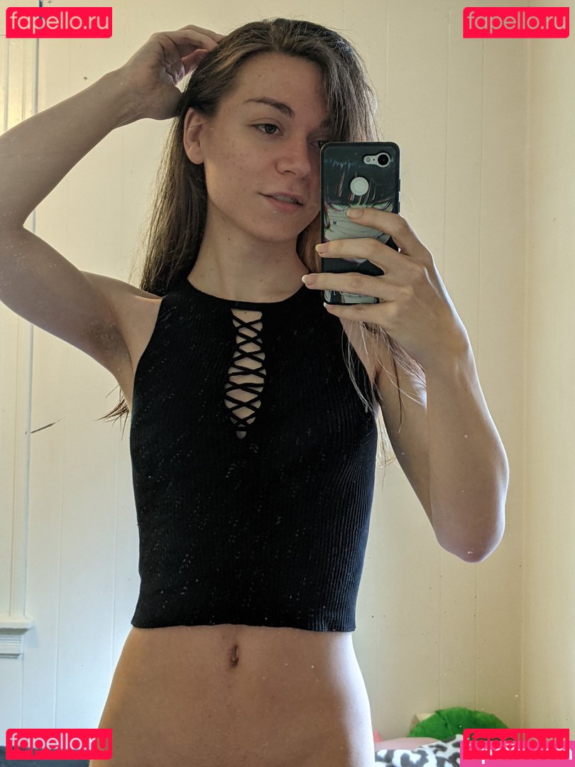 Cloudy / oncloud.e / oncloud_e Onlyfans Photo Gallery 