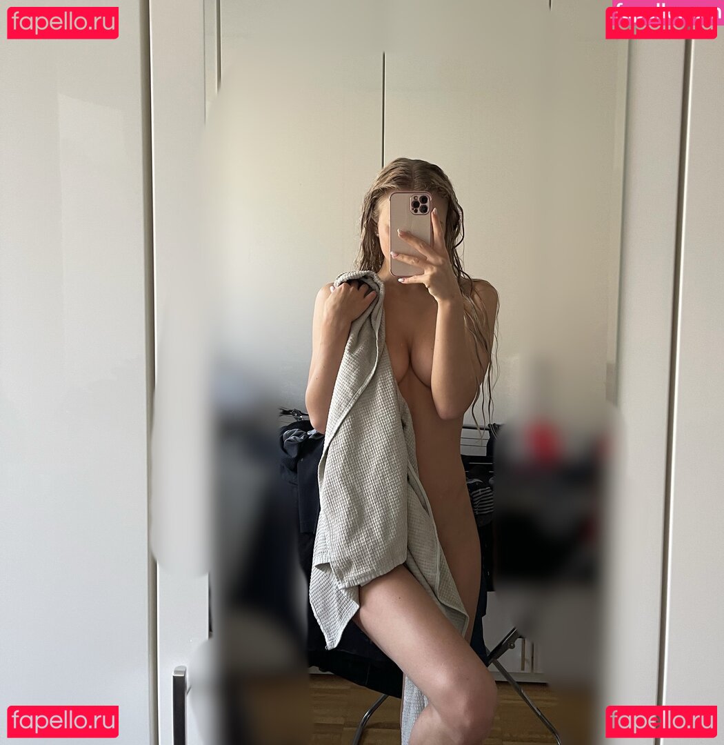 Silja57 / emiliarose57 / silja.ba Onlyfans Photo Gallery 