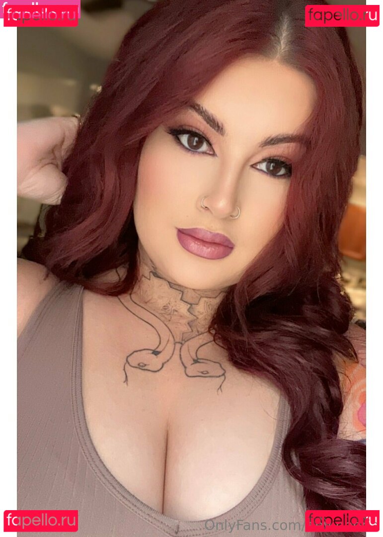 devinebria / devinebrian Onlyfans Photo Gallery 