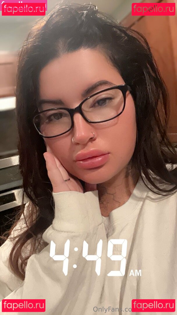 devinebria / devinebrian Onlyfans Photo Gallery 