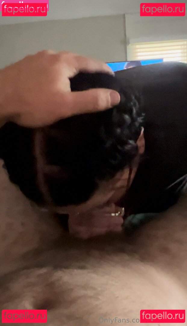 devinebria / devinebrian Onlyfans Photo Gallery 