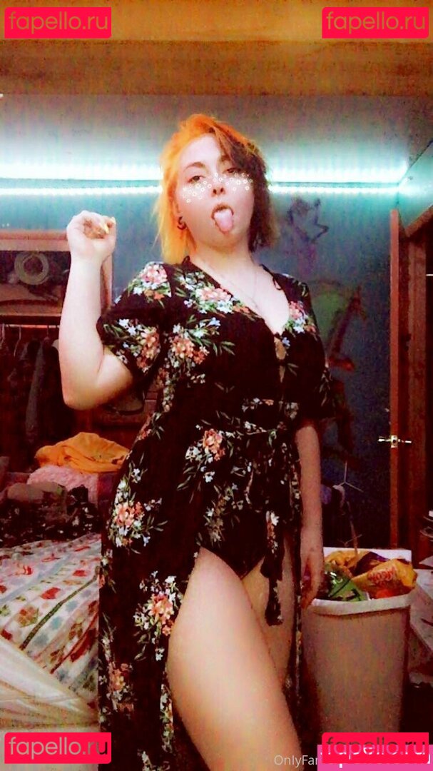 stup1d-slut / stup1d.slutt Onlyfans Photo Gallery 