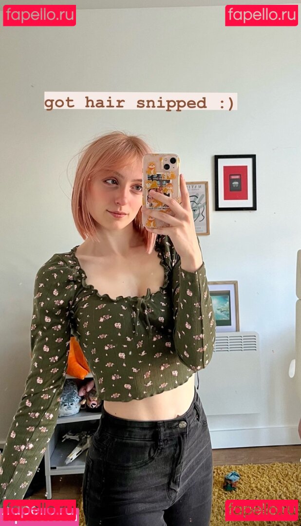 Soupforeloise / help Onlyfans Photo Gallery 