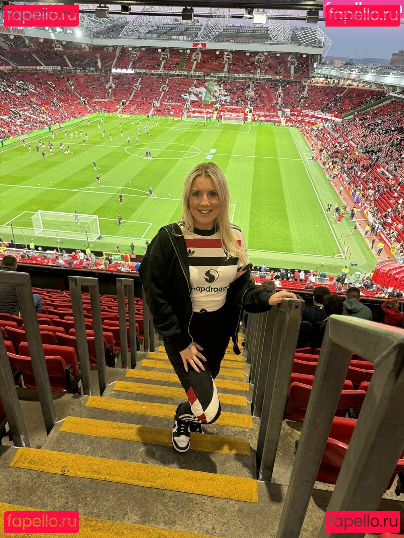 Emily Walters / HotwifeEmilyUK / emilywalters / https: Onlyfans Photo Gallery 